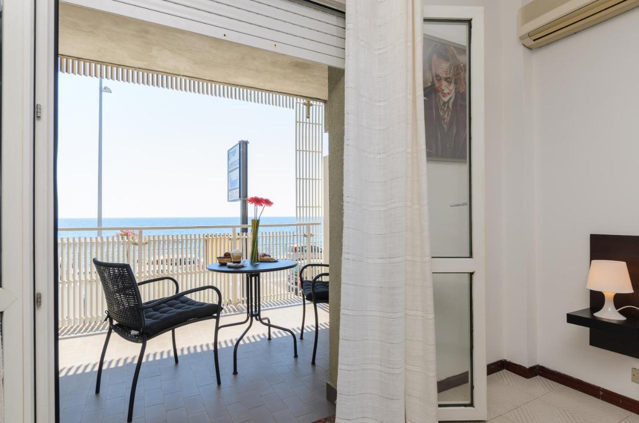 Marina D'Agro Residence Santa Teresa di Riva Kültér fotó