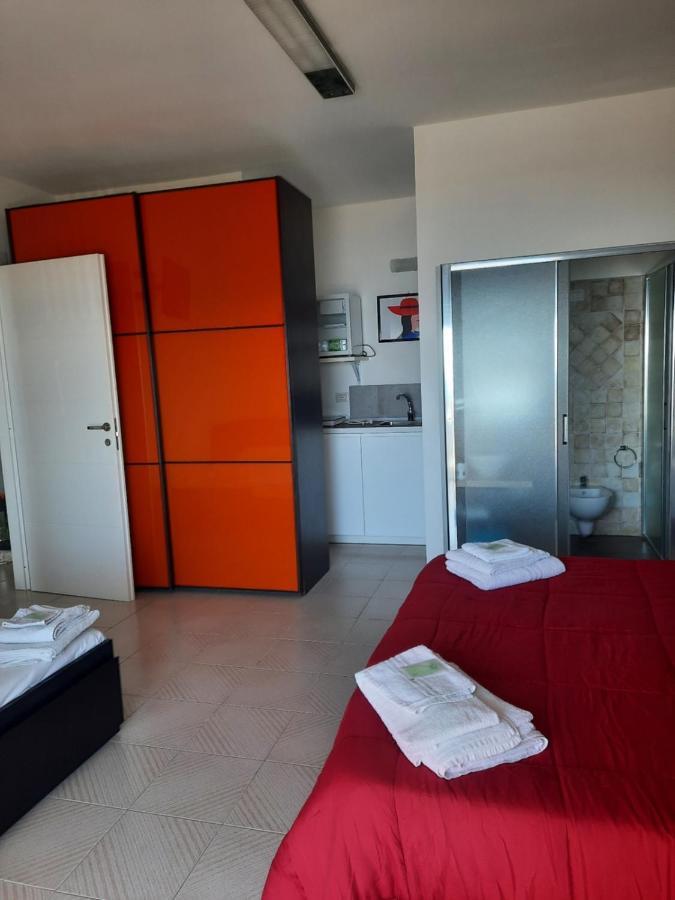 Marina D'Agro Residence Santa Teresa di Riva Kültér fotó